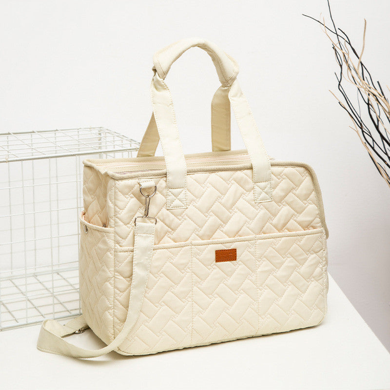 Portable Pets Handbag For High Capacity Ventilation Pet Supplier