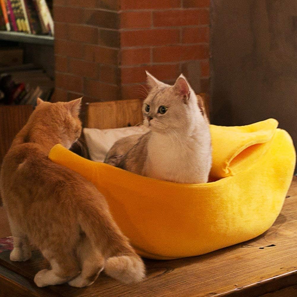 Soft Warm Banana Cat Bed House Large Christmas Cuddle Cute Pet